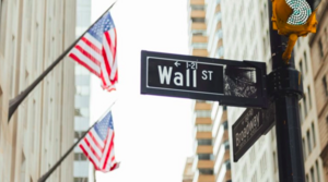 Las acciones suben impulsadas por expectativas de recorte de tasas y flujos globales